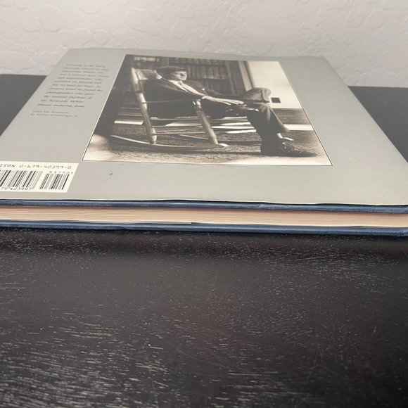 JFK Remembered Coffee Table Book An Intimate Portrait by His Personal - Picture 5 of 5